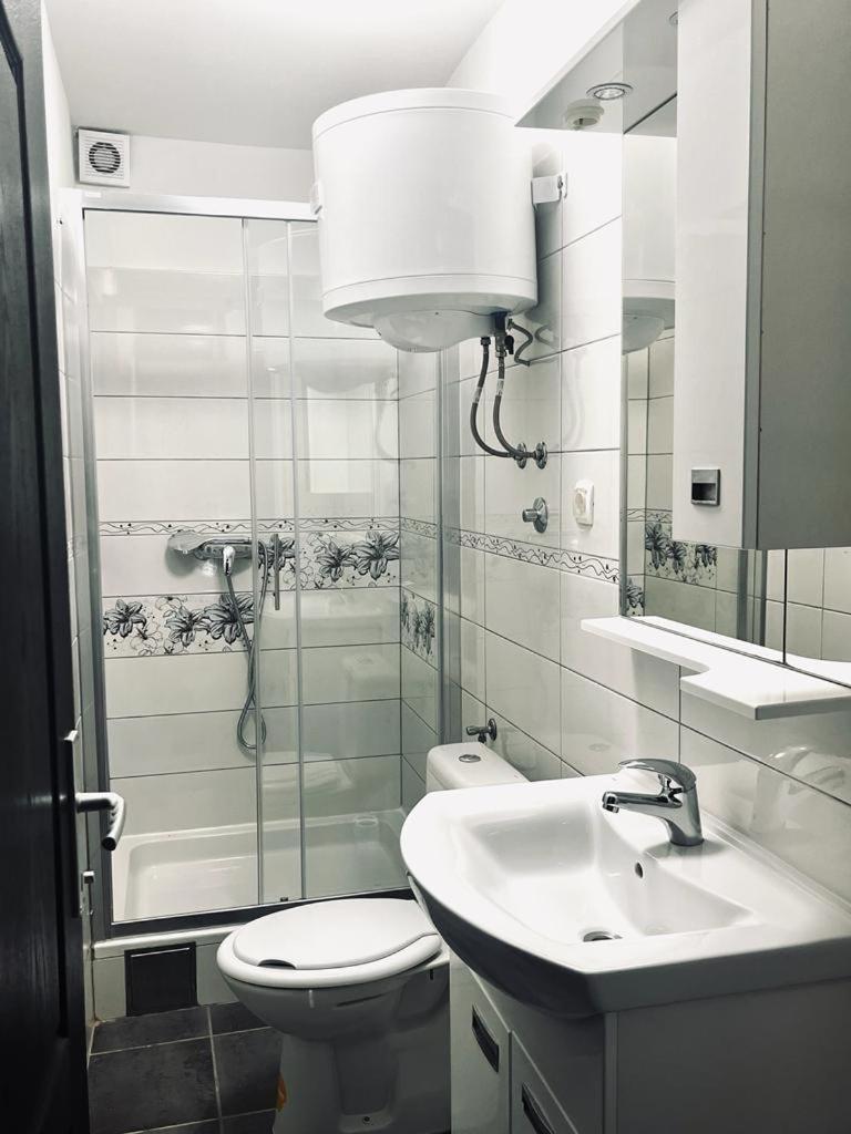 Tribalj Apartments Jabuka מראה חיצוני תמונה